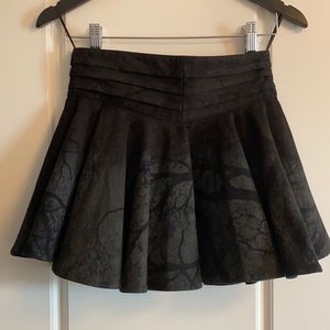 Ladies black shadow tree skirt